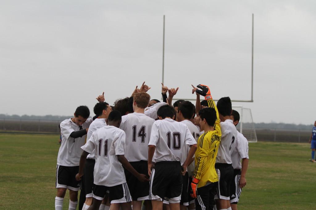 Boys+soccer+defeats+Navasota+in+shut-out+victories