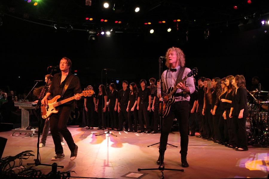 The choir sang with the legendary band Foreigner at a sold-out concert at Arena Theater Friday, September 13. Photo by Mrs. Respondek 