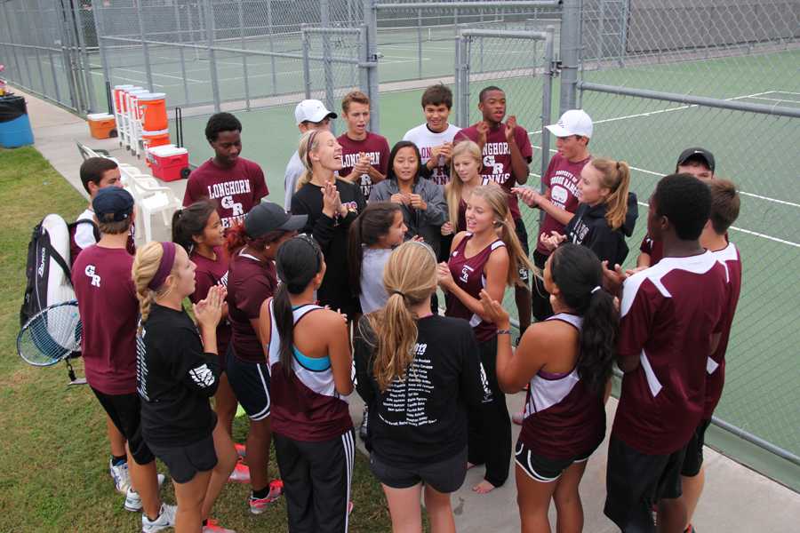 Varsity Tennis Competes in District Tournament