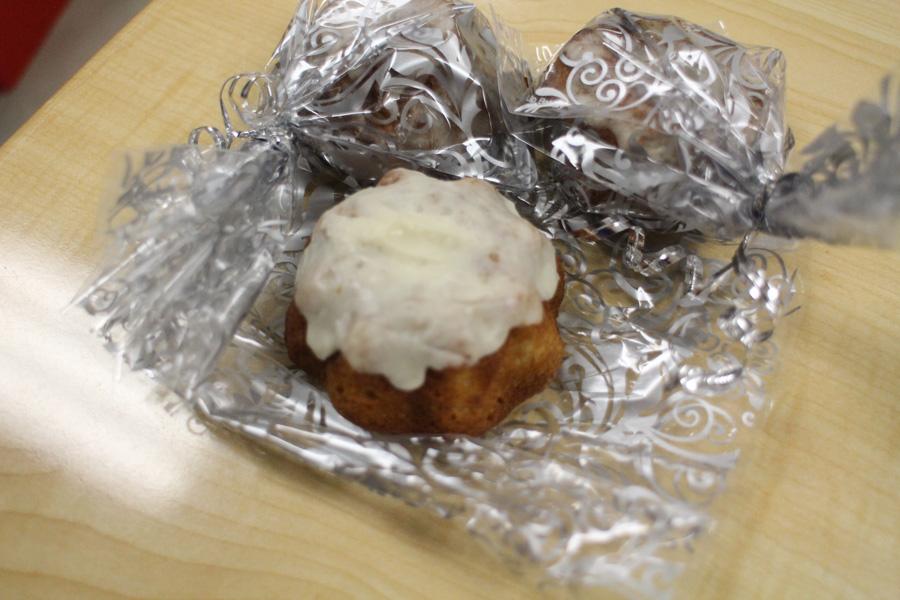 Hummingbird+Bundt+Cakes