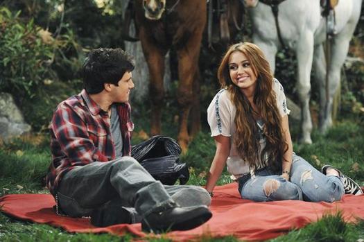 DREW ROY, MILEY CYRUS