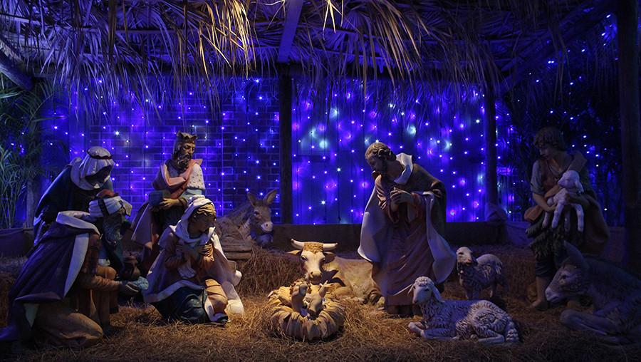 Nativity Scene
  

One of the christmas displays at The Osborne Family Spectacle of Dancing Lights.at Disneys Hollywood Studios Orlando Florida

www.facebook.com/ChadSparkesPhotography/
