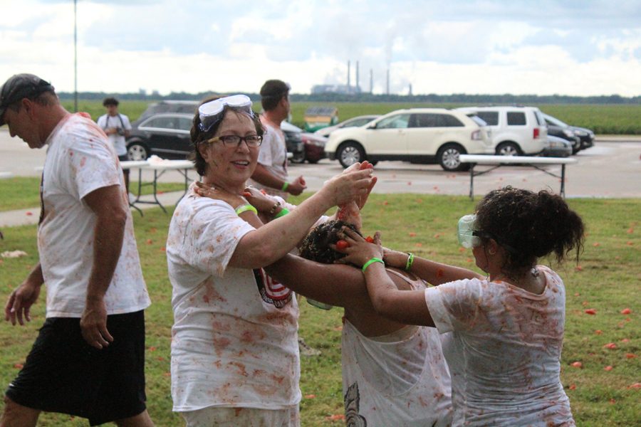 Sister teams up with Mrs. Harris.