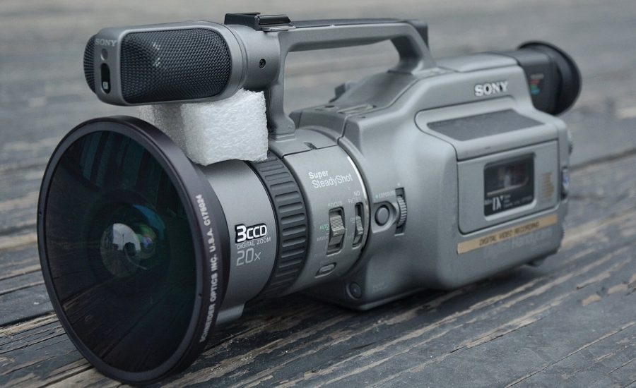 Why skaters prefer a VX1000 rather than an HD video camera.