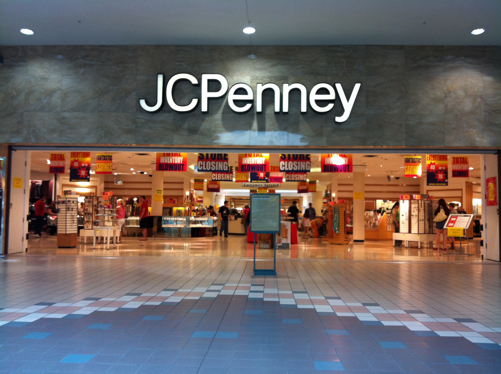 J. C> Penney Store 