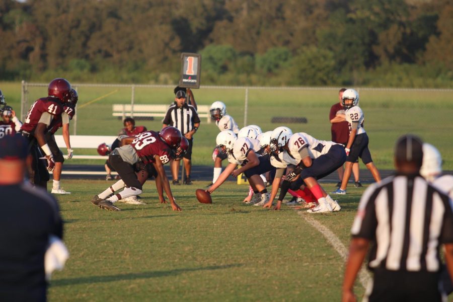 The games begins with Longhorns and Defense and Eagles on offense. 