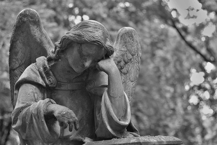 https://www.pexels.com/photo/angel-black-and-white-cemetery-death-161871/