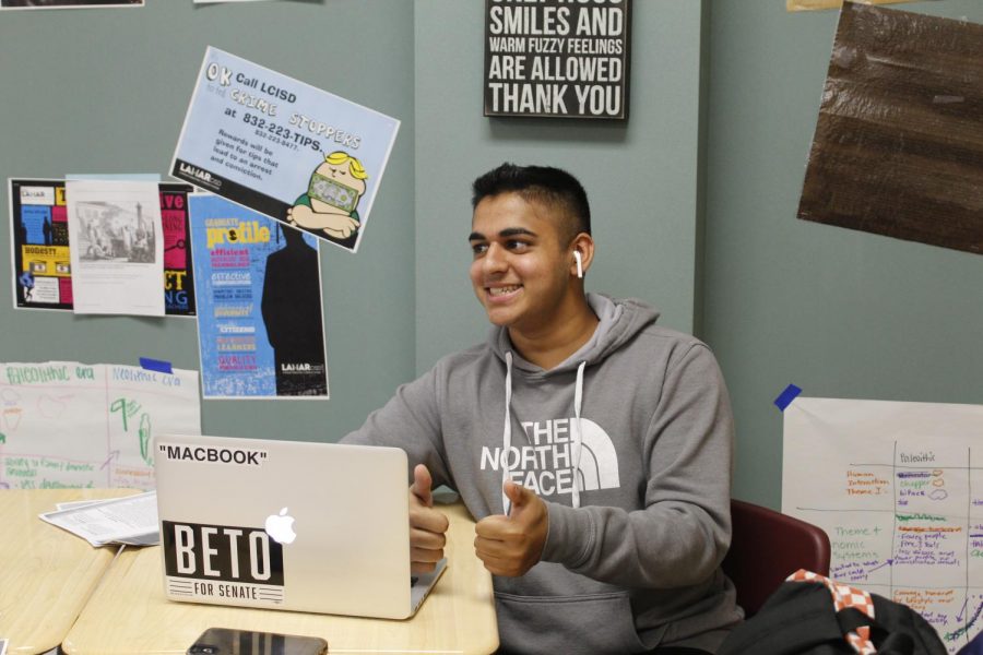 Ibbi Sheikh (12) advertising For Beto ORourke.