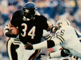 Walter Payton rushing in a game vs. the Saints.