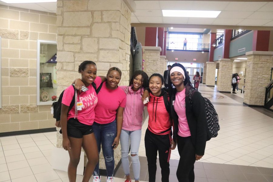 Troyvea Thomas (Left),Nadia Chi,Desirae Thomas (Middle),Morgan King(Right middle),JaMariah Willis (RIght) .