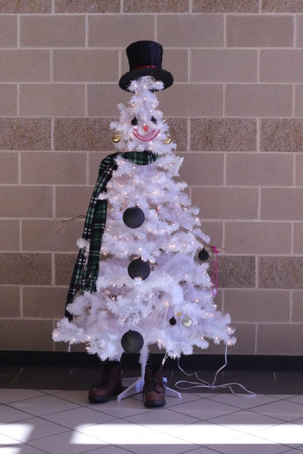 Frosty the snow tree is the jolliest of them all