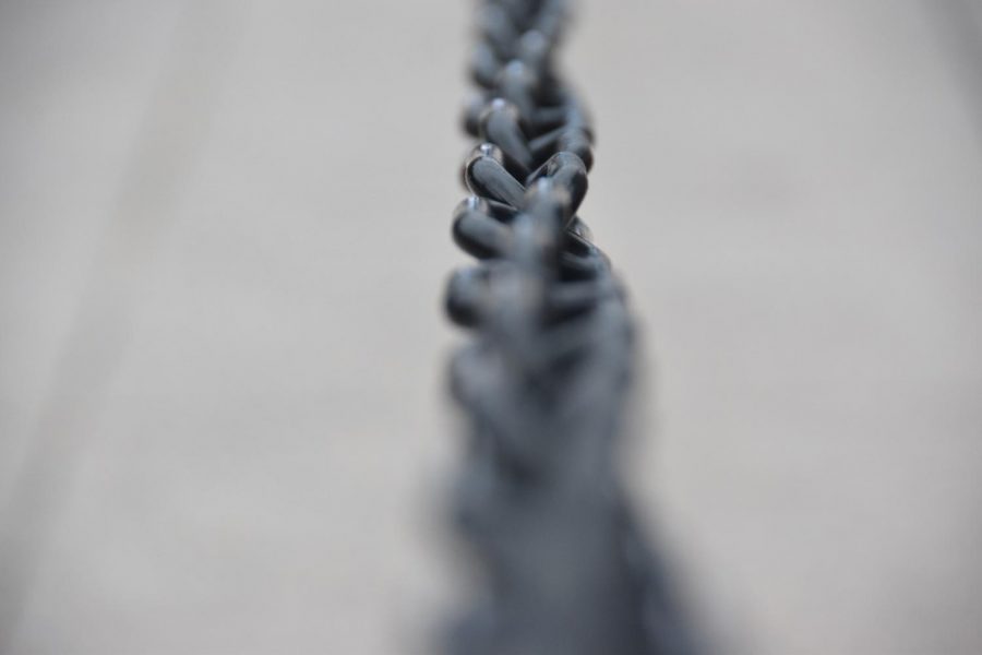  I zoomed in on two or three links of a chain making a cool depth of field effect.