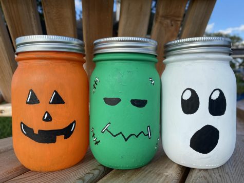 These fun face lanterns are easy and fun to make DIY. 