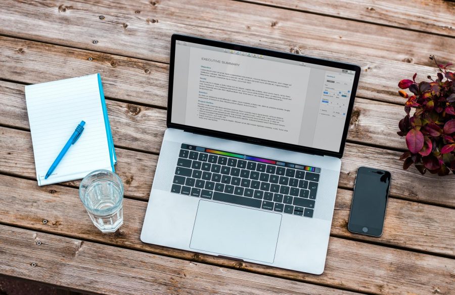 A recruiter scans an individual's resume for an average of 7.4 seconds.