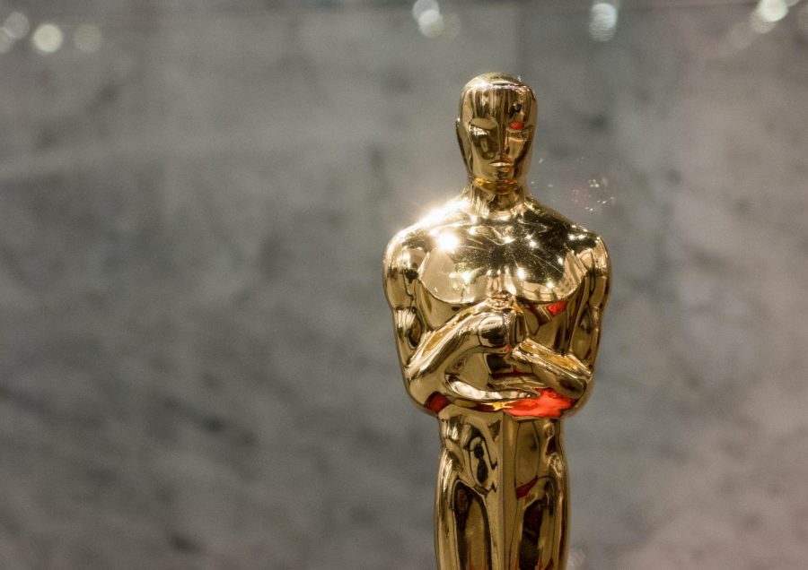 The+Oscars+has+been+around+for+93+years.+This+is+the+award+presented+to+winners+of+each+category.