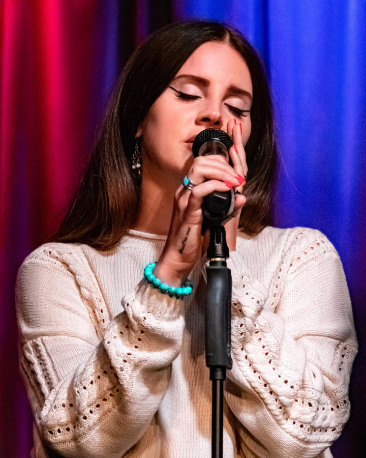 Lana+Del+Rey+has+one+of+the+best+voices+around+the+globe%2C+but+is+her+music+for+everyone%3F